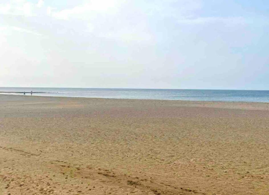 Casa Mesana Nuevo Apartamento En La Playa Con Aire Acondicionado Playa Honda  Buitenkant foto